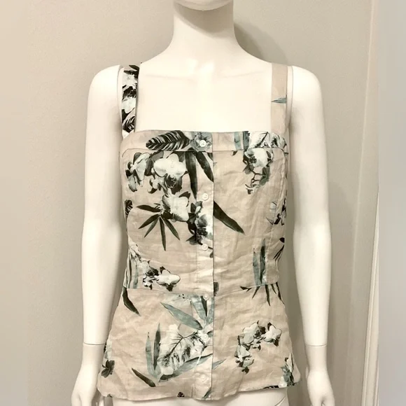 New Banana republics summer women's top with tags size - L. house without smoke - Picture 2 of 10